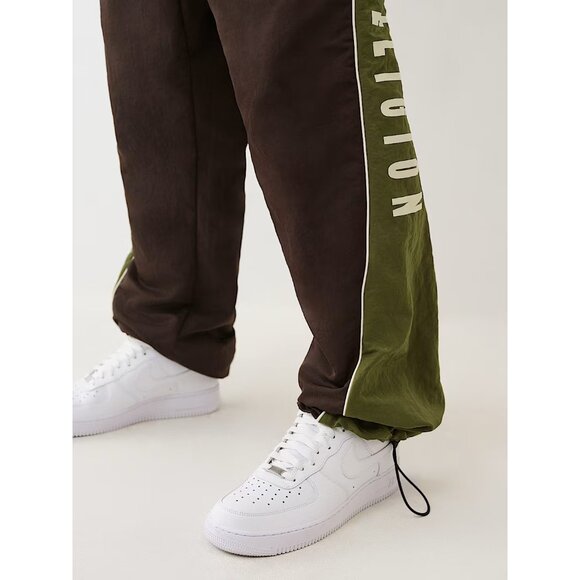 True Religion Color Blocked Nylon Jogger Dark Brown/Kalamata Size XL NWT Rare - Picture 5 of 11